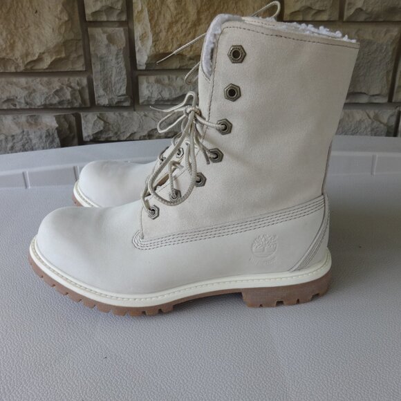 Timberland Teddy women's size 7.5 light Grey nubuck leather lace up boots, - Picture 3 of 13